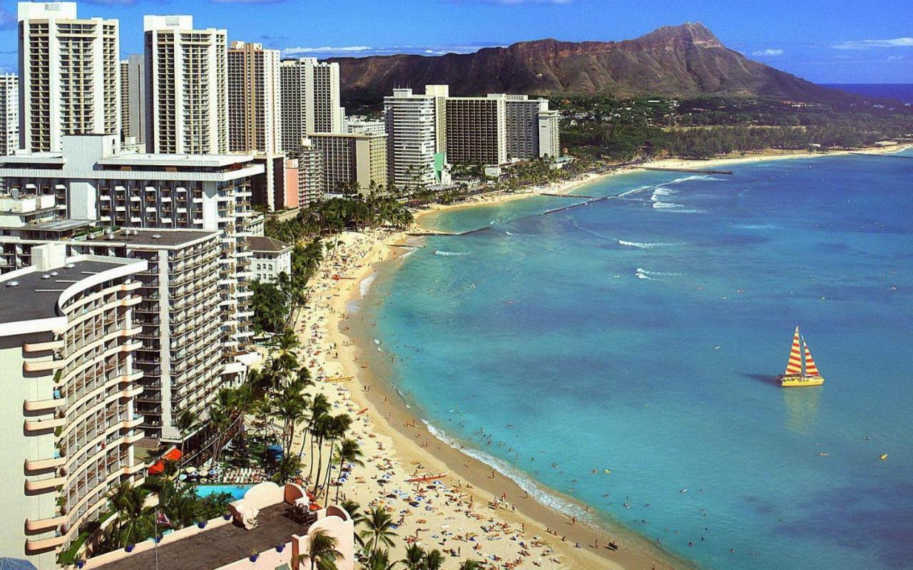 Cozy Waikiki Getaway, Stroll To Beach With Free Parking 檀香山 外观 照片