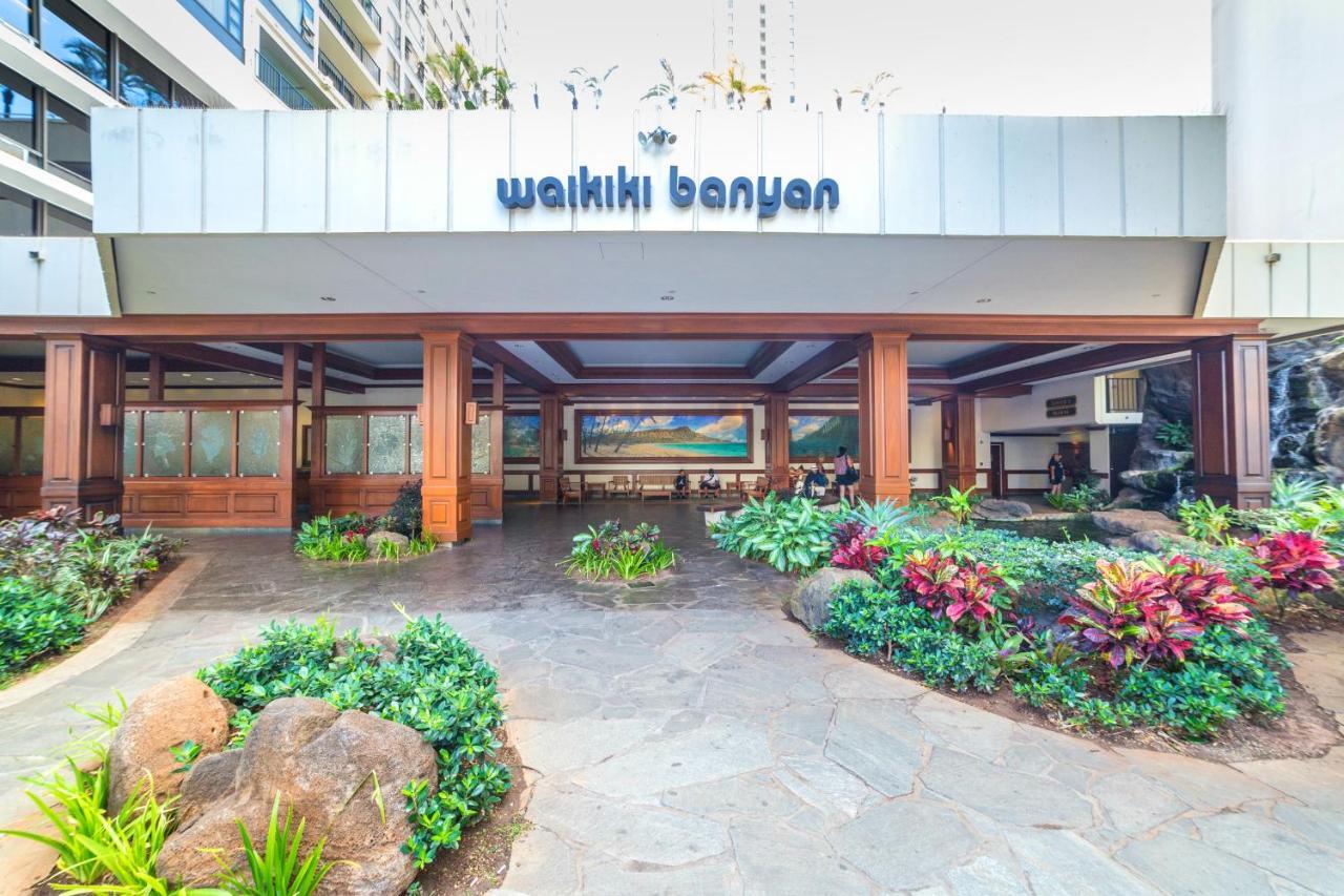 Cozy Waikiki Getaway, Stroll To Beach With Free Parking 檀香山 外观 照片